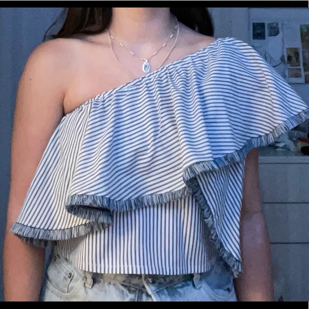 AC Rendon One shoulder Blouse